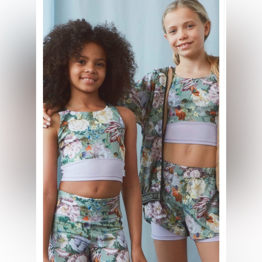NWT Molo Omari Green Botanical Sports Shorts Size 6